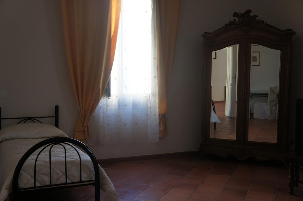 Villa Fiocchi Caltanissetta Habitación foto